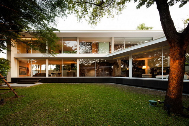 modern-glass-house-in-bkk (14)