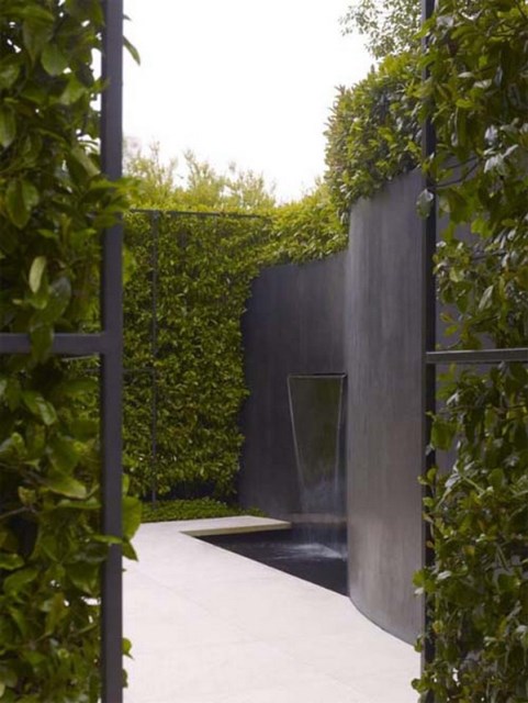outdoor-vertical-garden-walls