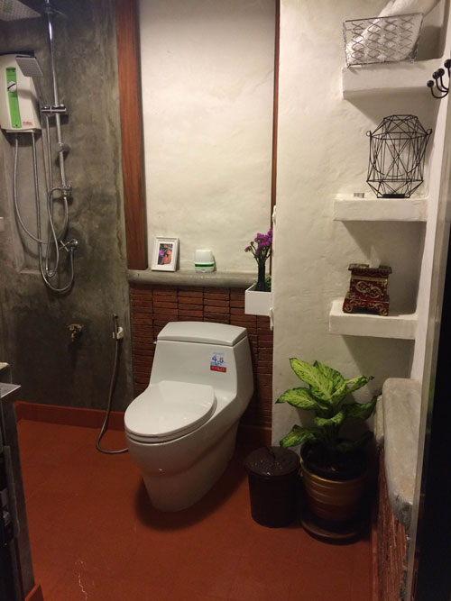 resort-style-bathroom-review (18)